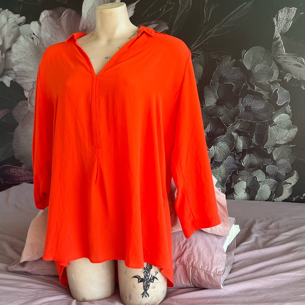 Beautiful orange blouse xxl